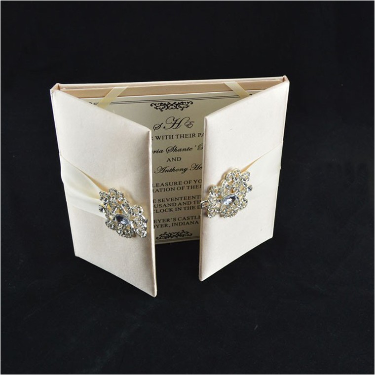 ivory silk folio wedding invitation with paper box and rhinestone buckle p 3381