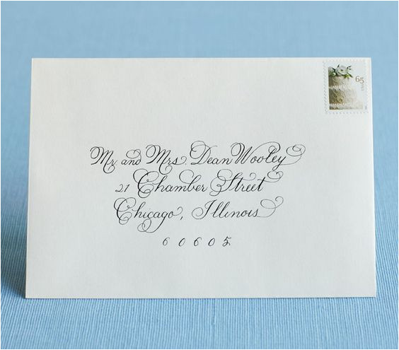 addressing wedding invitations and envelopes